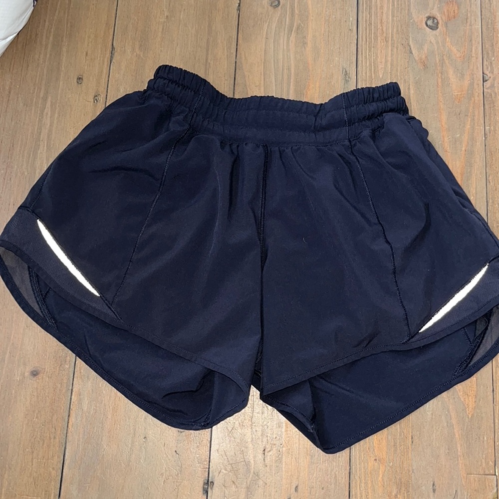 Navy blue lululemon hotty hot shorts 4” mid rise